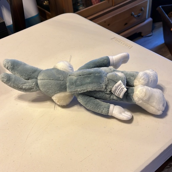 Vintage 1991 Warner Bros. character plush 13.5 inches tall Bugs Bunny preowned - Picture 3 of 7